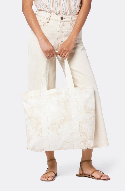 ハンドバッグ JOIE BAG Totes at Joie