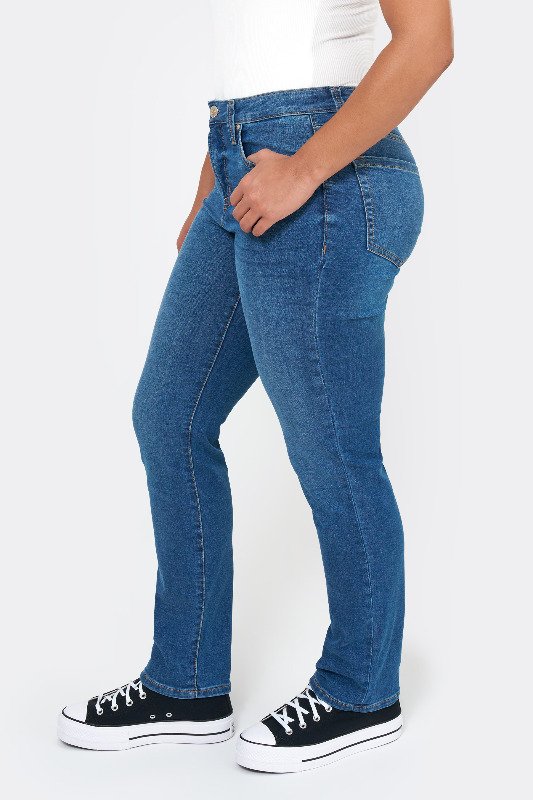 High Rise Weekend Boyfriend Roll Cuff Straight Jean at