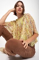 新品未使用タグ付き JOIEVE shower pop blouse 新品未使用タグ付き JOIEVE shower pop blouse