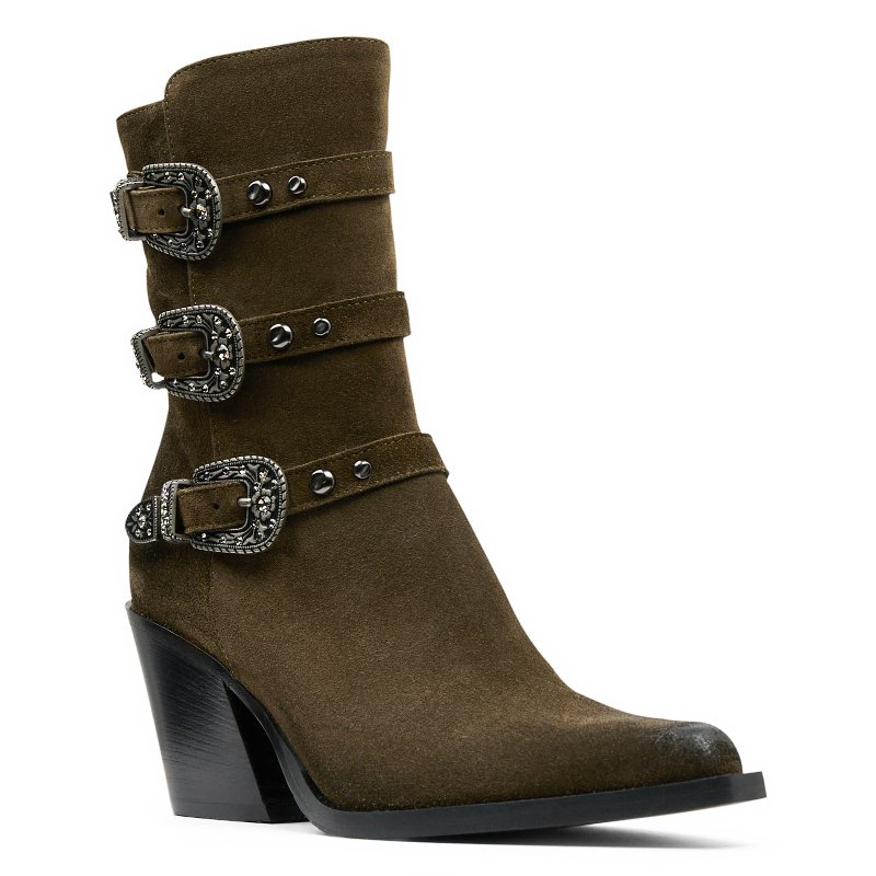 DALILA at Donald Pliner