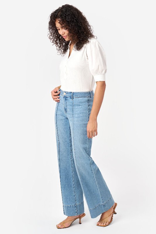 【MODERNIF】Mate Pintuck Wide Denim Pants optimized_SX10083DE_CRUELLA_5.jpg