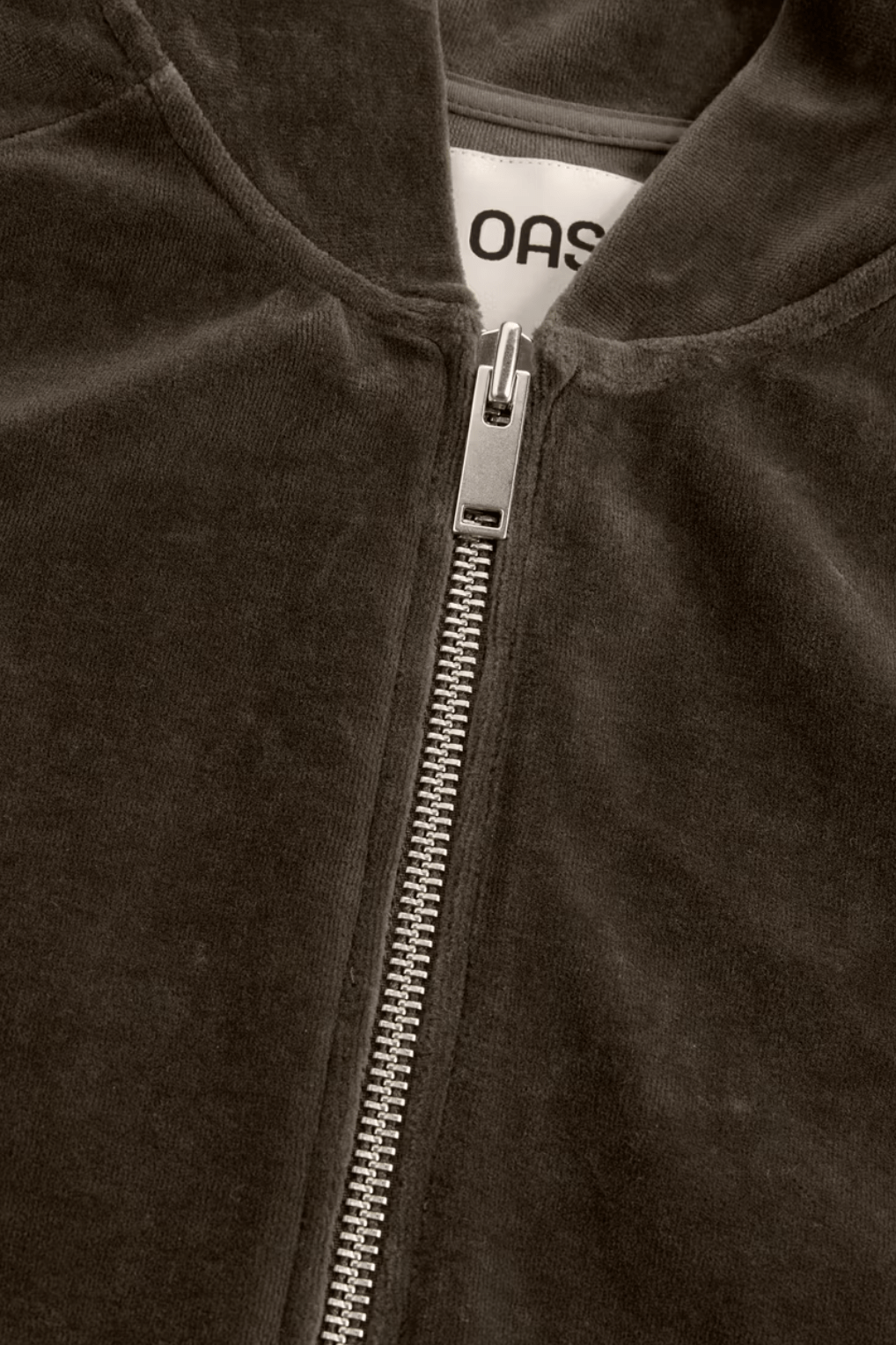Main Product Image Zoomed