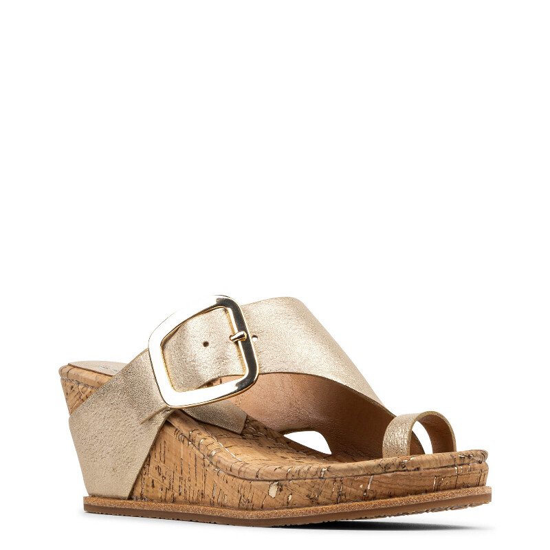 Women Shoe Toe Ring at Donald Pliner display picture 1